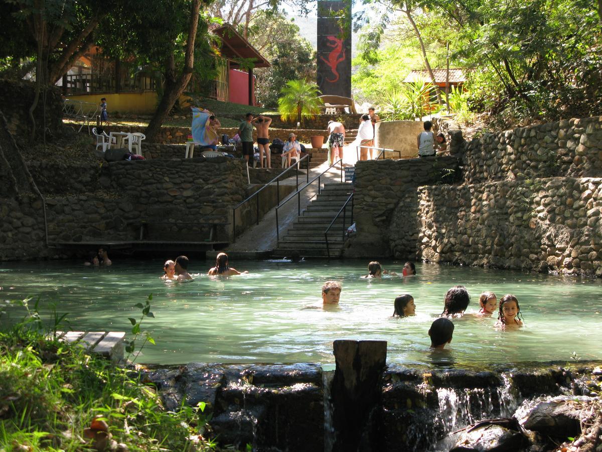 águas De Santa Bárbara Resort *